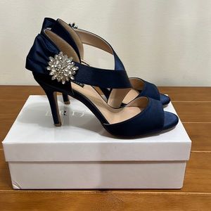 Navy heels size 9